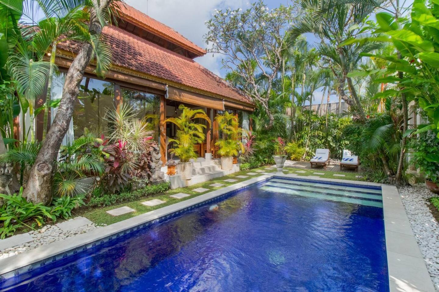 Heart Of Seminyak, 2Br, Sleeps 4, Walk To Bintang Villa Exterior foto